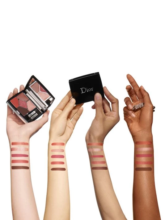Dior Velvet Limited Edition 5 Couleurs Couture Eyeshadow Palette 729 Rosa Mutabilis 6 Dior Velvet Limited Edition 5 Couleurs Couture Eyeshadow Palette 729 Rosa Mutabilis - Image 4