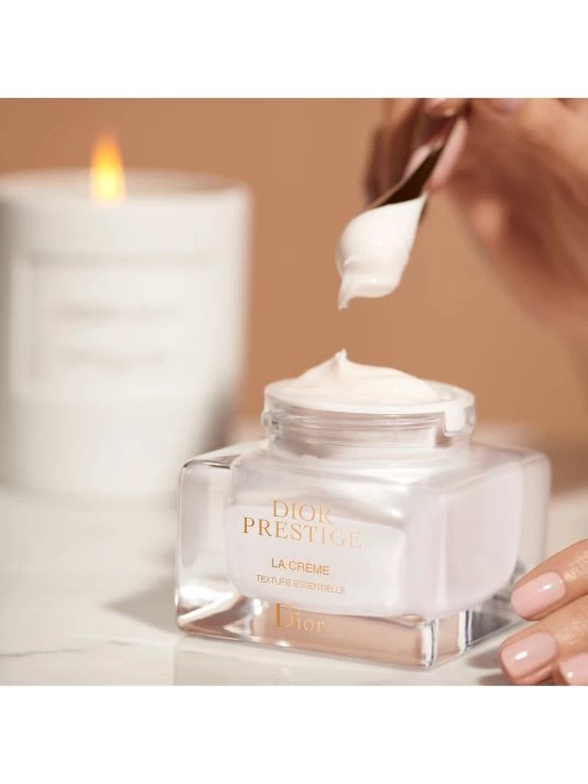 Dior Prestige La Crème Texture Essentielle 4 Dior Prestige La Crème Texture Essentielle - Image 2
