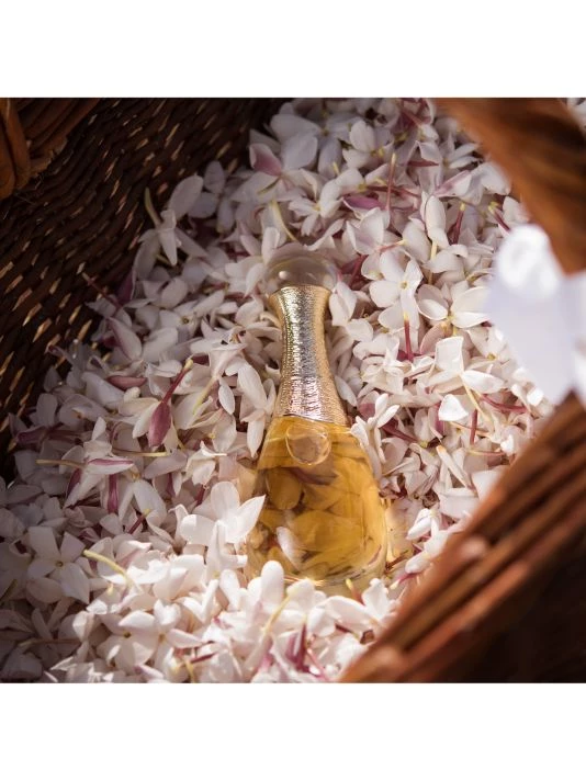 Dior J'adore L'Or Essence De Parfum 5 Dior J'adore L'Or Essence De Parfum - Image 3